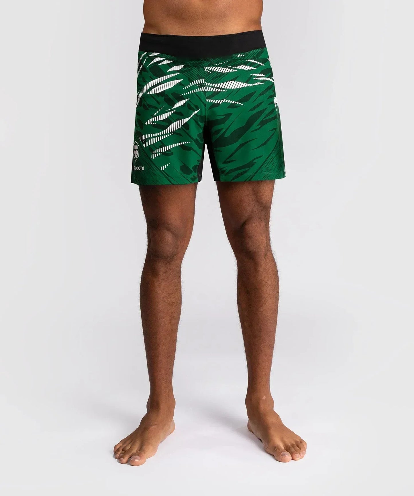 Short MMA Venum Vert Camouflage & Blanc Rayé